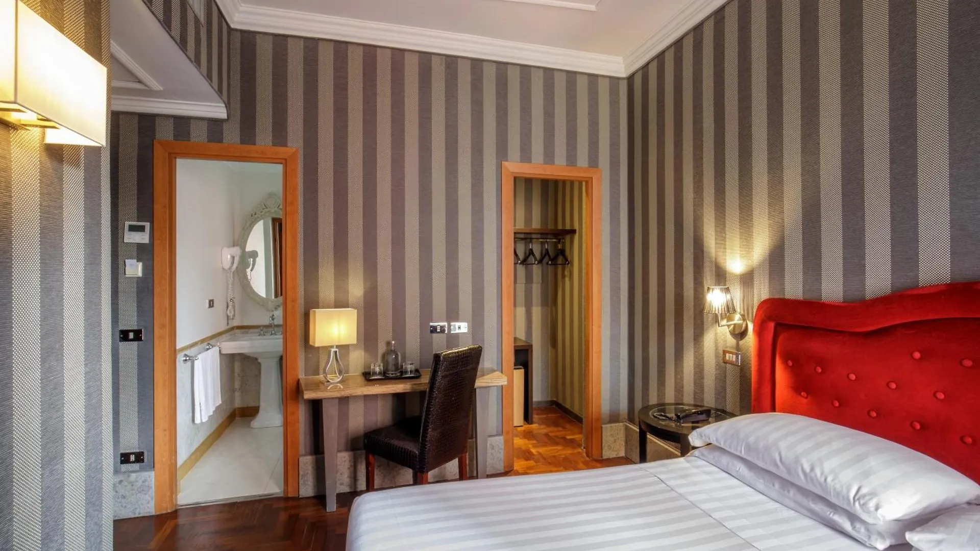 Hotel Royal Court Ρώμη