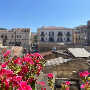 Shallah Nel Cuore Del Centro Storico Di Italie